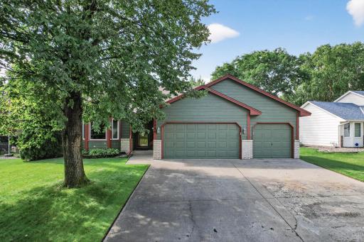 3996 145th Avenue NW, Andover, MN 55304