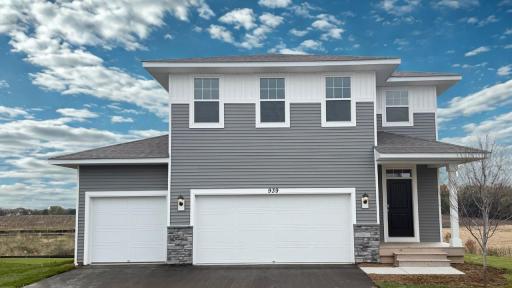 Photo for 939 Redfield Circle, Delano, MN 55328 - listing #6791106 Welcome to home to 939 Redfield Circle! Large lot, and move in ready!