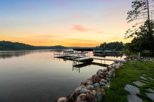 11351 Gull Lake Drive SW, Brainerd, MN 56401