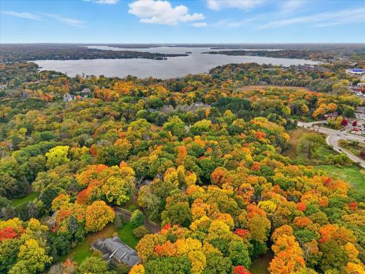 1426 Holdridge Circle, Wayzata, MN 55391