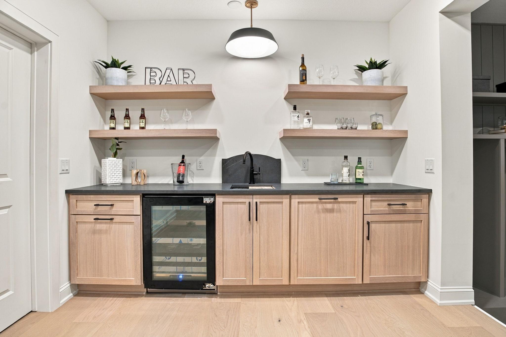 130-web-or-mls-1426_Holdridge_Cir_Wayzata_MN_55391_143.jpg