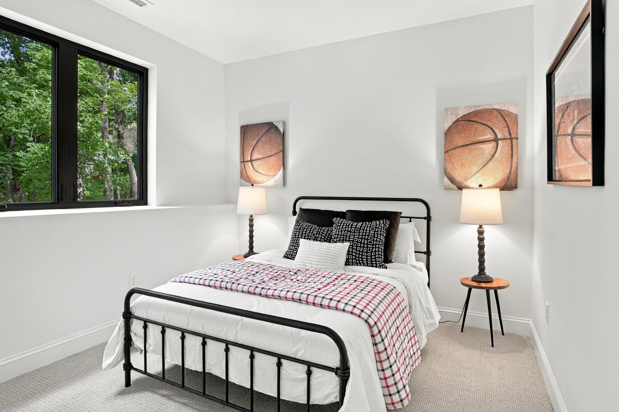 141-web-or-mls-1426_Holdridge_Cir_Wayzata_MN_55391_108.jpg