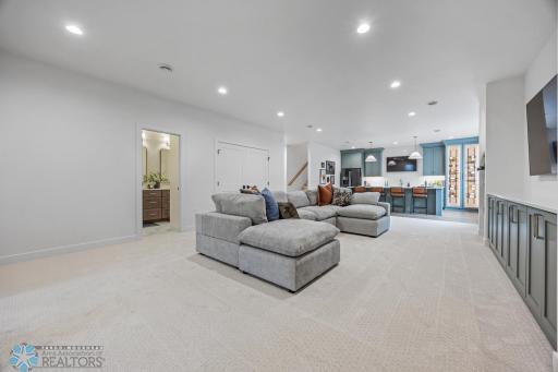 8147 Memory Lane, Horace, ND 58047
