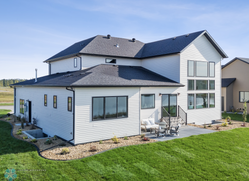 8147 Memory Lane, Horace, ND 58047