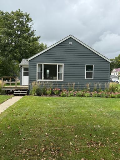 308 S Oak Street, Hendricks, MN 56136