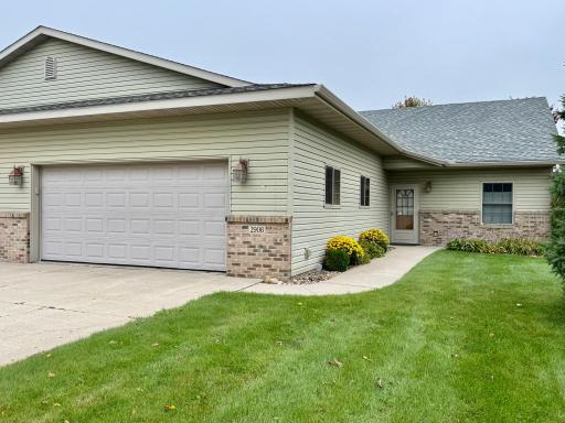2908 9th Avenue SE, Willmar, MN 56201