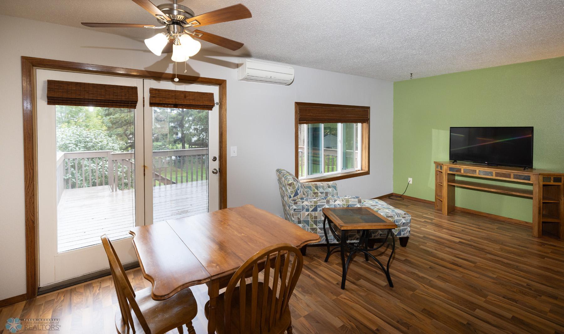 Dining/ Living Room