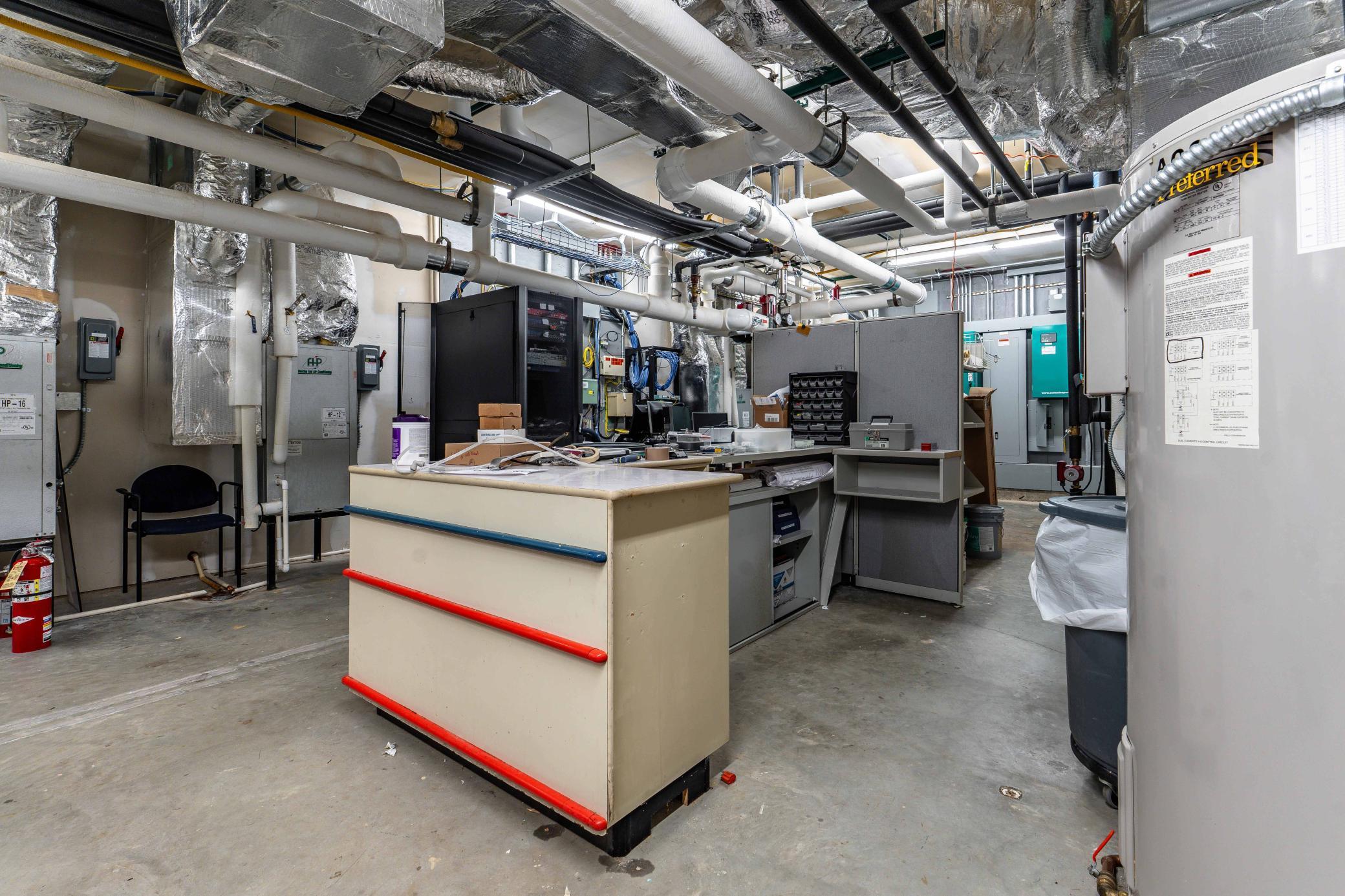 394 Woodland Dr FF-275.jpg