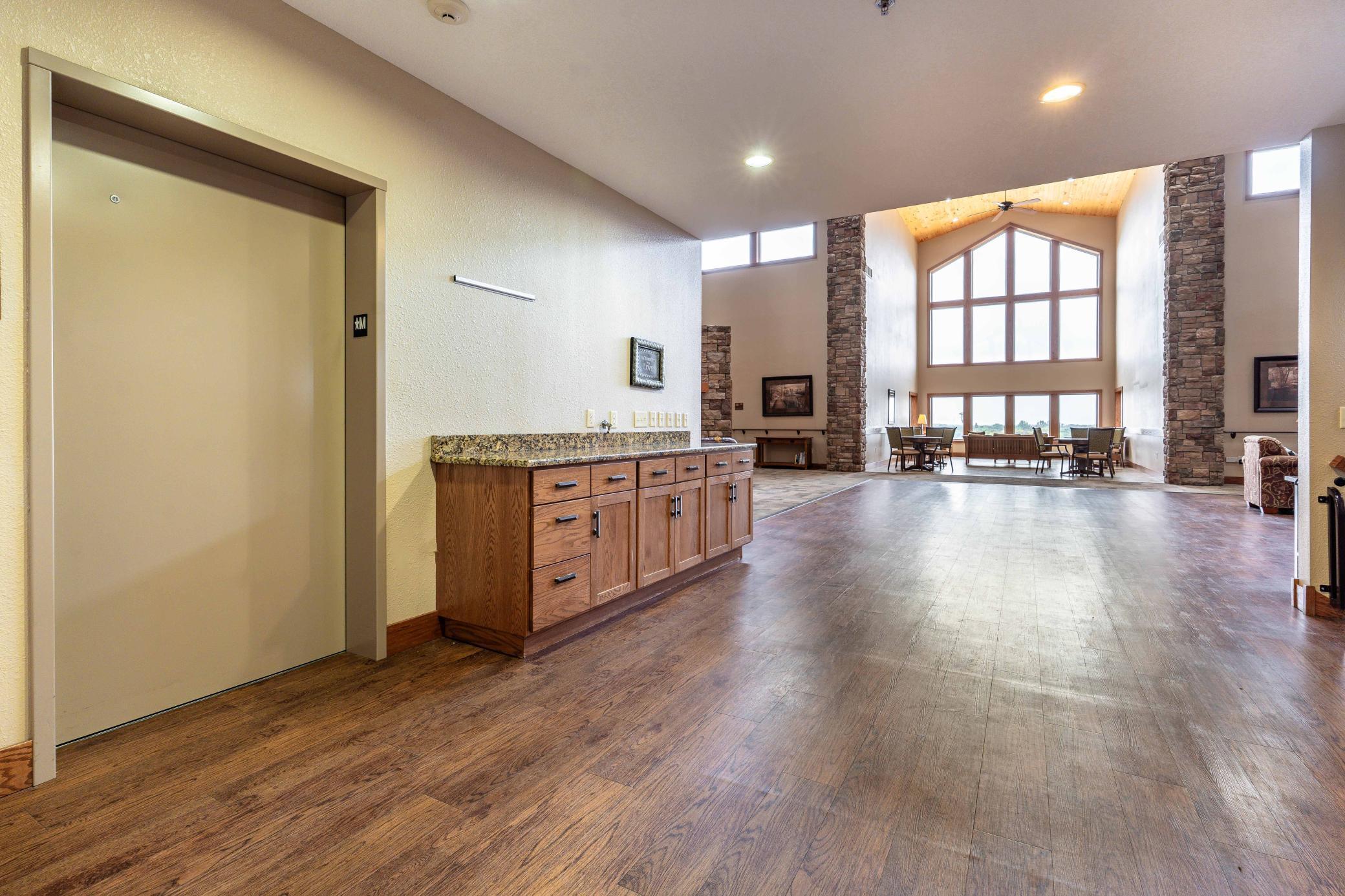 394 Woodland Dr FF-208.jpg