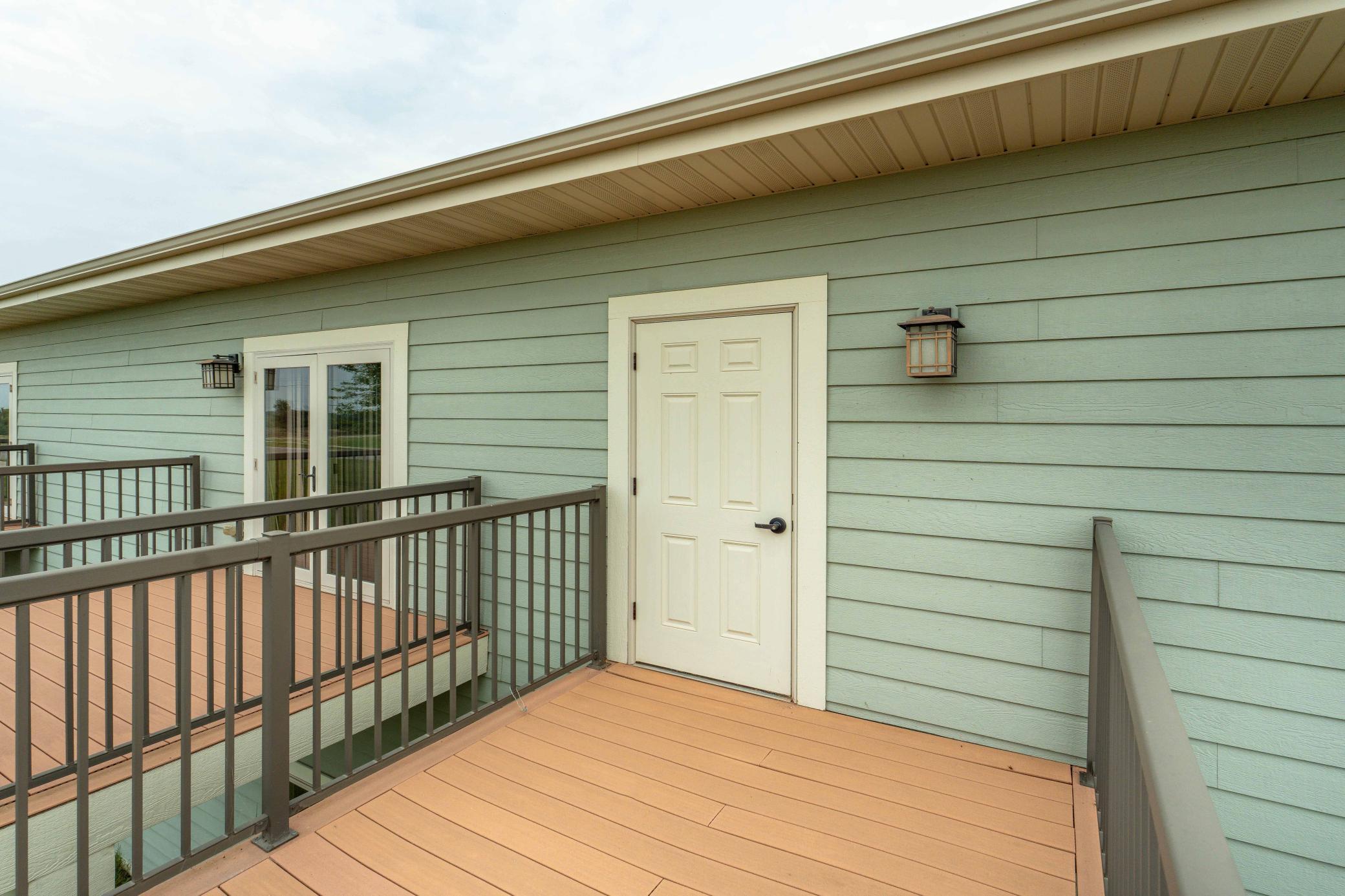 394 Woodland Dr FF-132.jpg