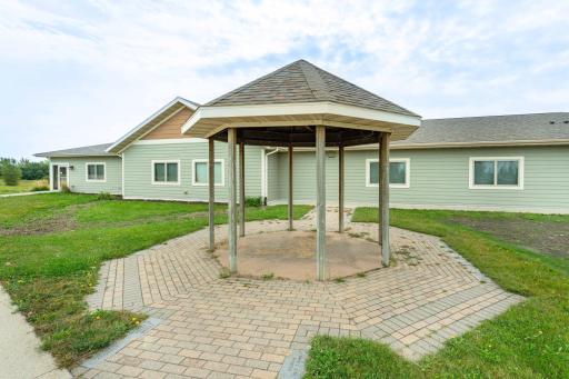 394 Woodland Dr FF-114.jpg