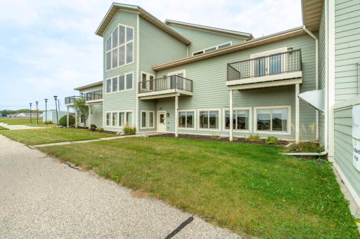 394 Woodland Dr FF-124.jpg
