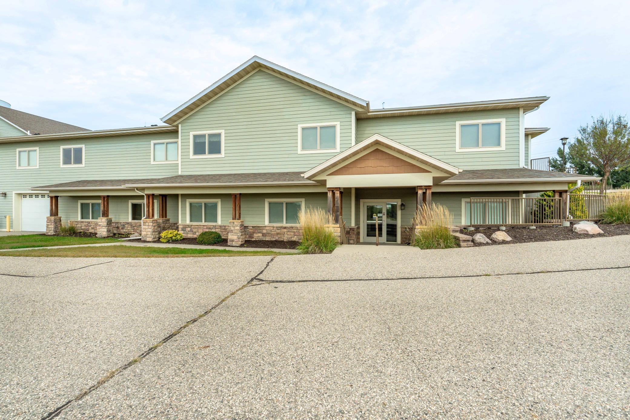 394 Woodland Dr FF-120.jpg