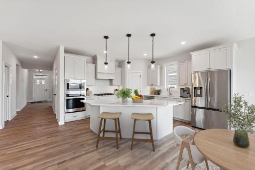 xxx Knightsbridge Ln N, Lake Elmo, MN 55042