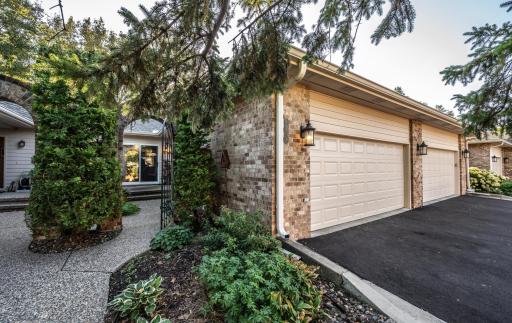 7709 Pondwood Drive, Minneapolis, MN 55439