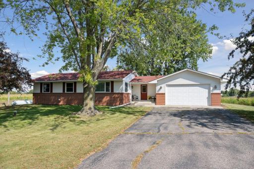 6676 Jason Avenue NE, Monticello, MN 55362