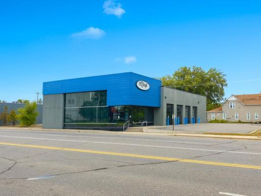 615 Washington Street, Entire Bldg, Brainerd, MN 56401
