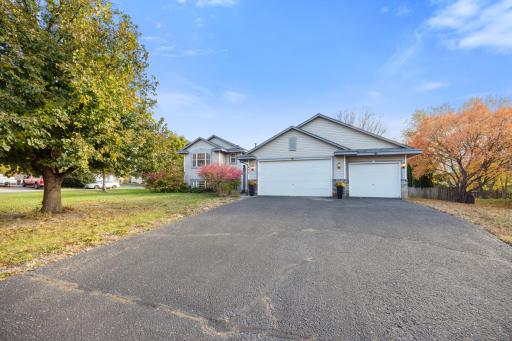 Photo for 477 Diedrich Drive, Carver, MN 55315 - listing #6791621 477 Diedrich Drive, Carver, MN 55315