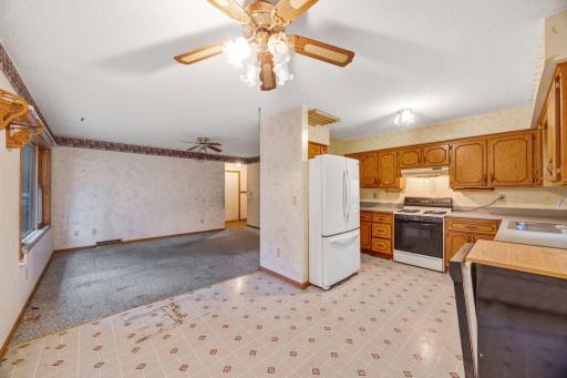 502 Marion Street SW, Isanti, MN 55040
