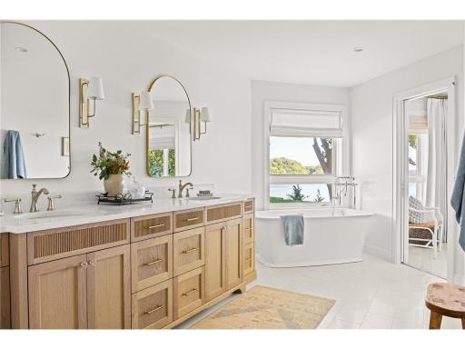 18710 Jarosite Court, Lakeville, MN 55044