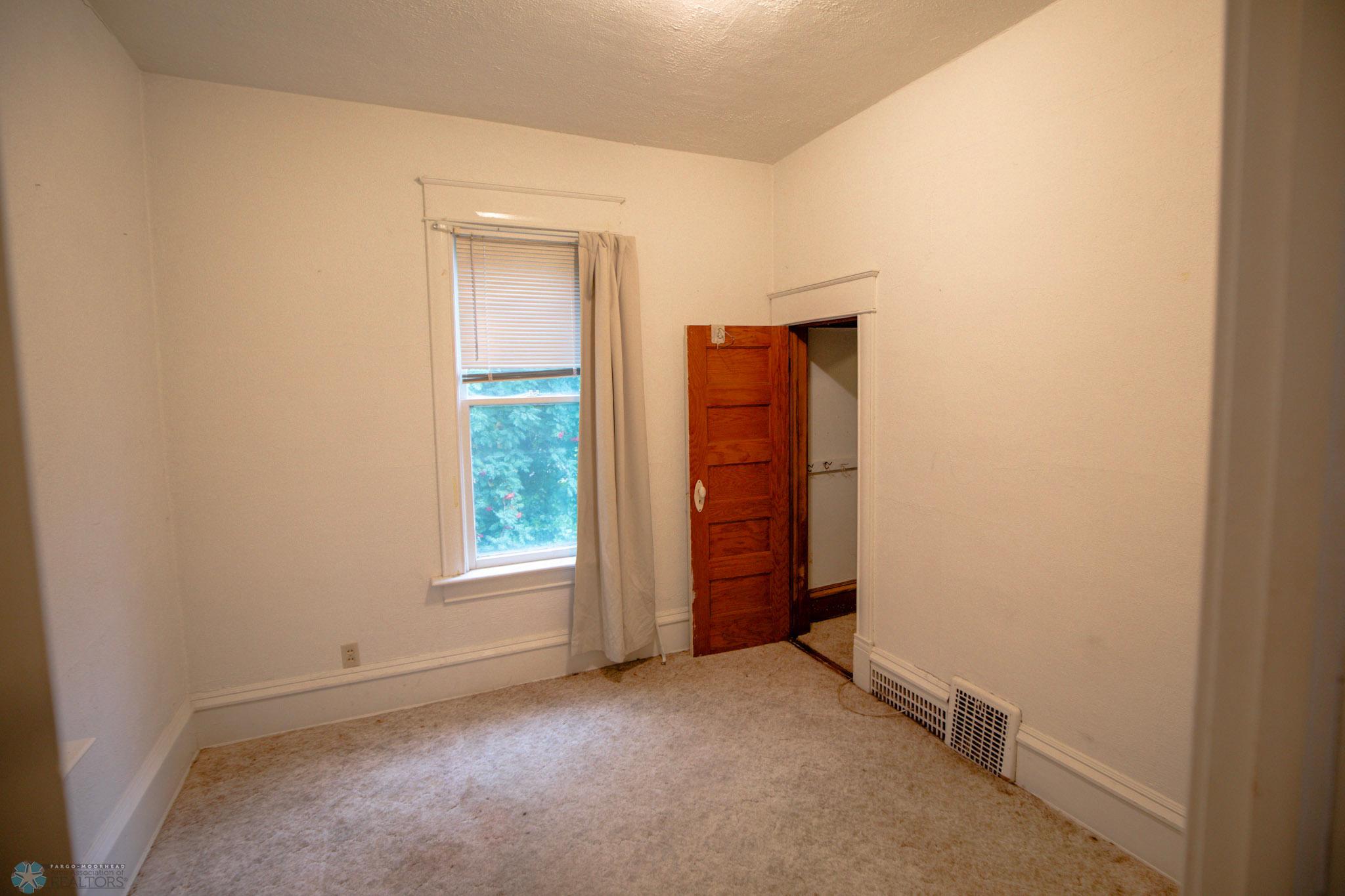 2S1A5020 2.jpg