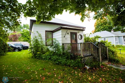 207 N Broadway, Pelican Rapids, MN 56572