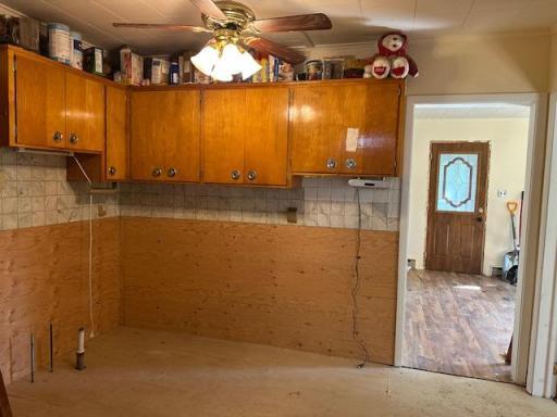 315 3rd Avenue SE, Clearbrook, MN 56634