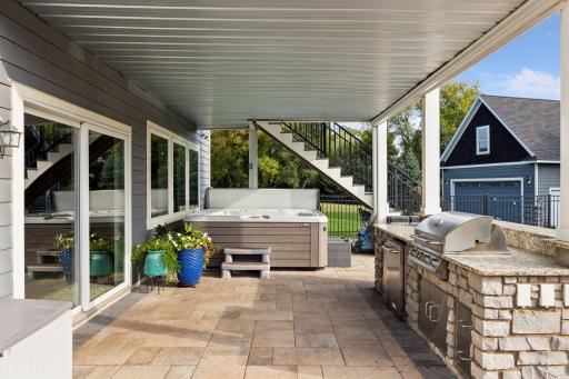 Warm up in the hot tub, or cool off in the pool - the choice is yours!