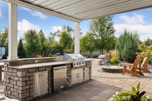 3887 Paradise Cove N, Stillwater, MN 55082