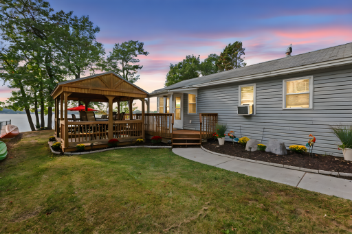 26560 Lake Avenue, Zimmerman, MN 55398