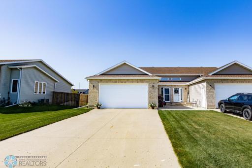 4775 44th Street S, Fargo, ND 58104