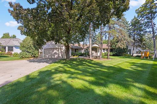 845 Bradford Avenue, Champlin, MN 55316