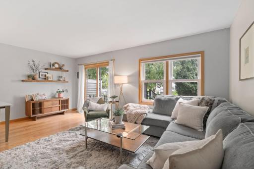 240 3rd Avenue NE, Minneapolis, MN 55413
