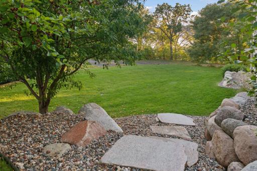 12 Riley Ridge, Chanhassen, MN 55317