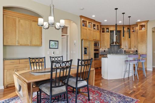 12 Riley Ridge, Chanhassen, MN 55317