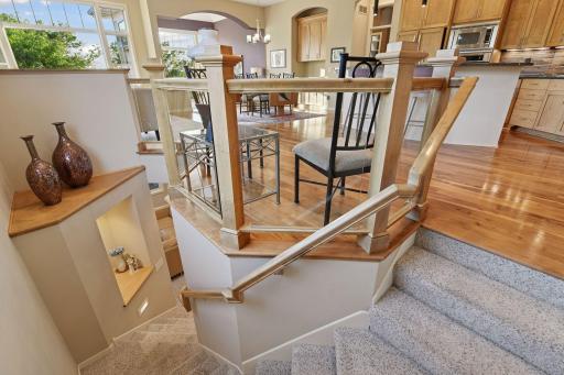 12 Riley Ridge, Chanhassen, MN 55317