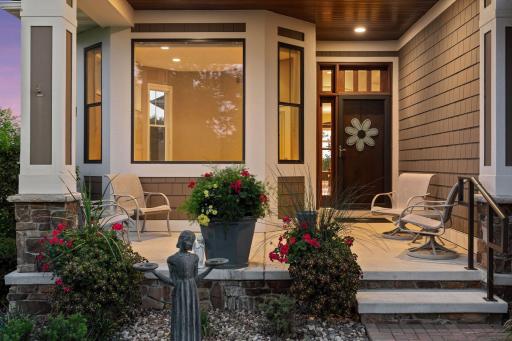 12 Riley Ridge, Chanhassen, MN 55317