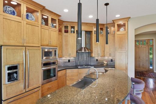 12 Riley Ridge, Chanhassen, MN 55317
