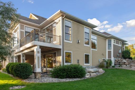12 Riley Ridge, Chanhassen, MN 55317
