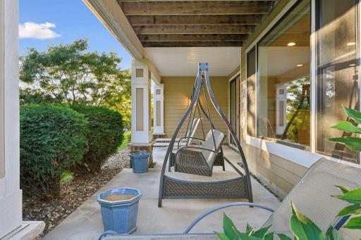 12 Riley Ridge, Chanhassen, MN 55317