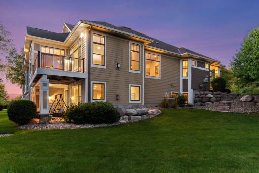 12 Riley Ridge, Chanhassen, MN 55317