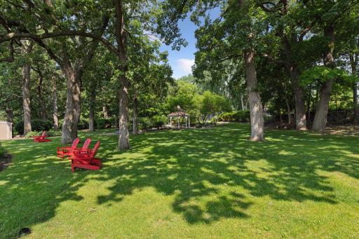 12 Riley Ridge, Chanhassen, MN 55317