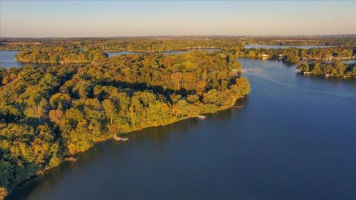 Sauk River Chain of Lakes- 2,850 Acres of water to explore!