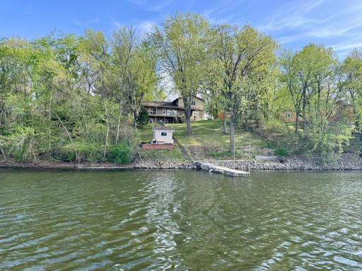 19526 Elmcrest Road, Richmond, MN 56368