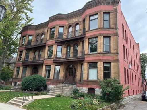 115 Western Avenue N, 3M, Saint Paul, MN 55102