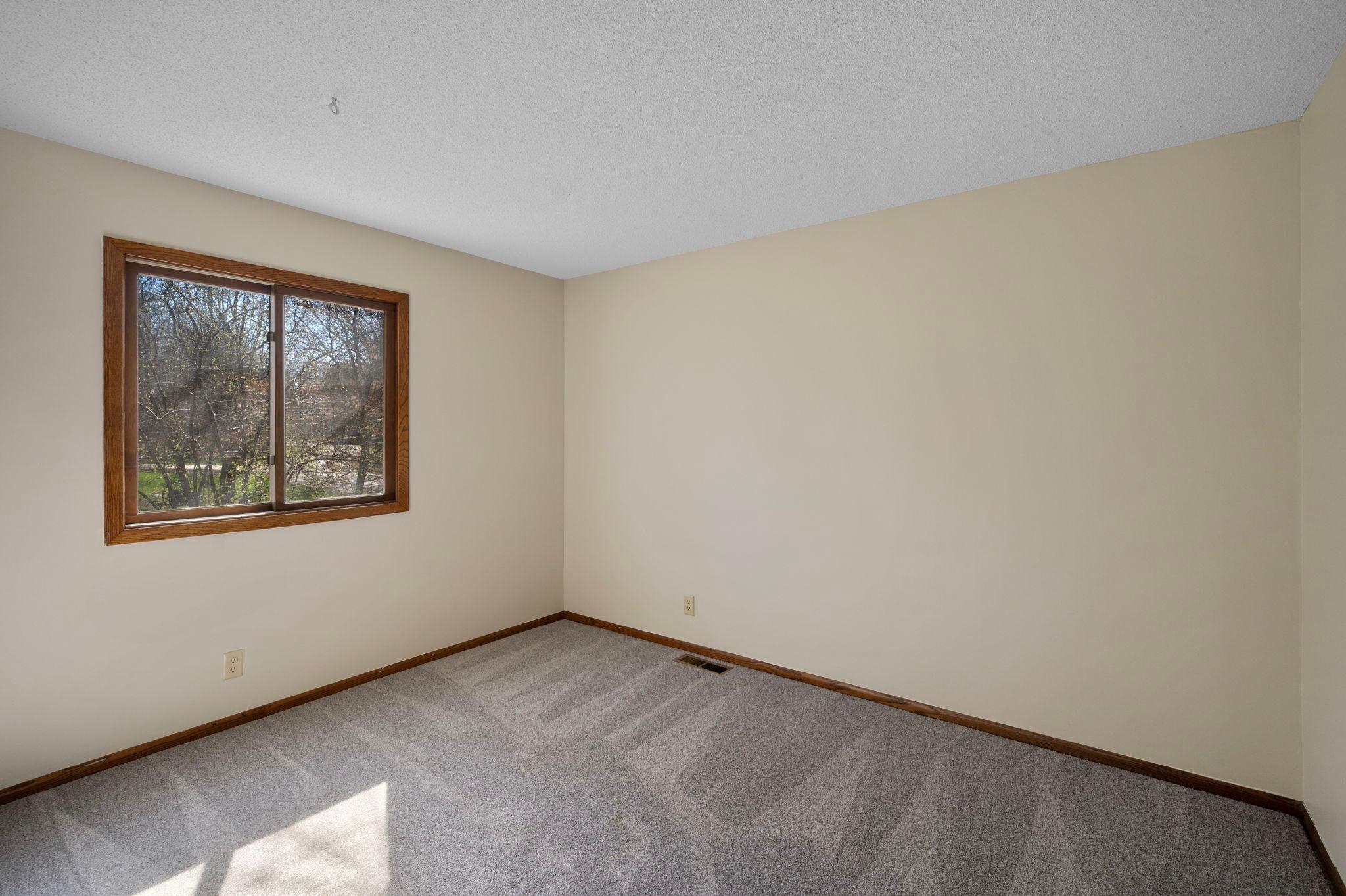 2nd bedroom upper level