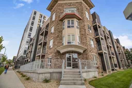 2600 University Avenue SE, 409, Minneapolis, MN 55414