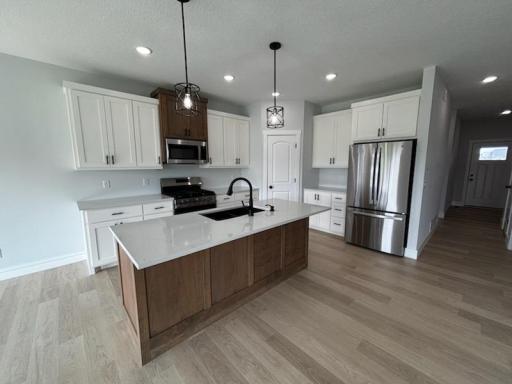 1876 Aster Court, Buffalo, MN 55313