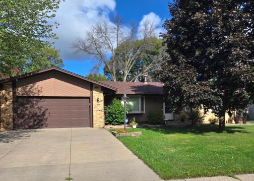 873 Whitney Drive, Saint Paul, MN 55124