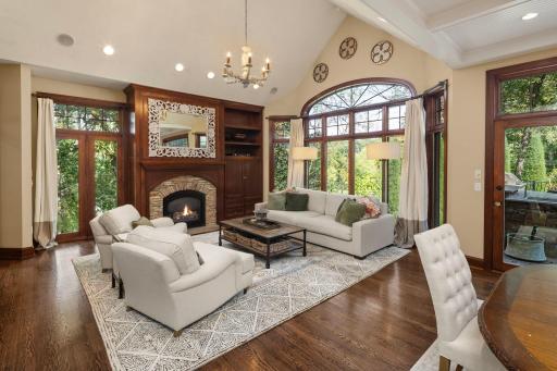 6155 Murray Court, Excelsior, MN 55331